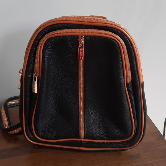 Valentina | Bags | Valentina Italian Black Tan Genuine  display picture 3
